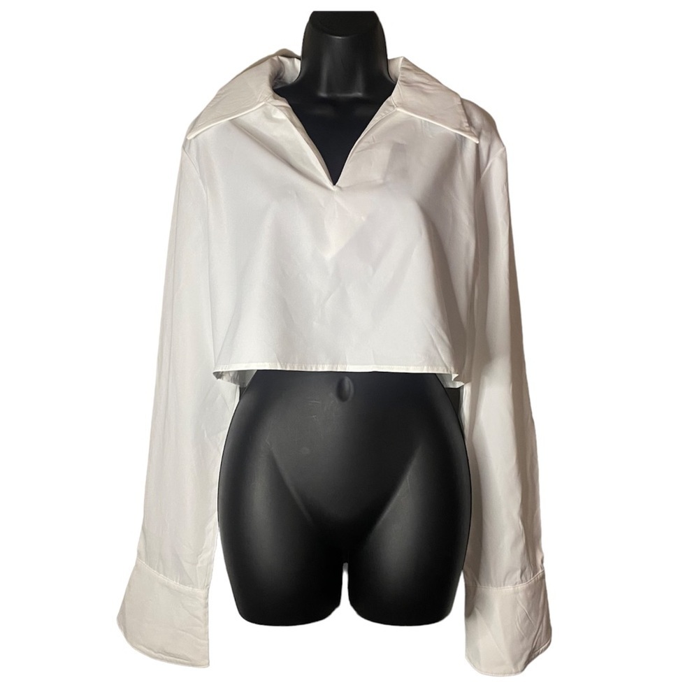 Nwt Romwe Aesthetic White Collared Long Sleeve White Crop Top